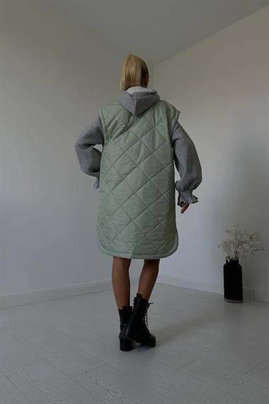 Çağla Cepli Kapitone Uzun Yelek