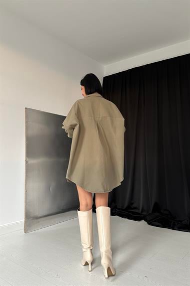 Haki Çıtçıtlı Gömlek