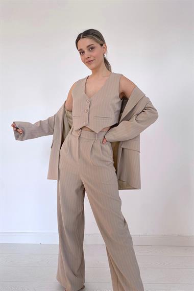 Bej Çizgili Ceket & Yelek ve Pantolon Takım