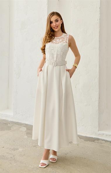 Beyaz Halter Kol Dantel Detaylı Kemerli Elbise