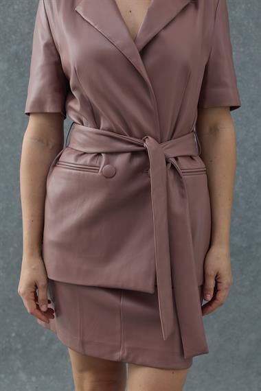 Pudra Deri Ceket ve Etek Takım