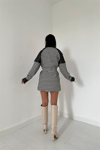 Siyah Deri Yakalı Kazayağı Mont