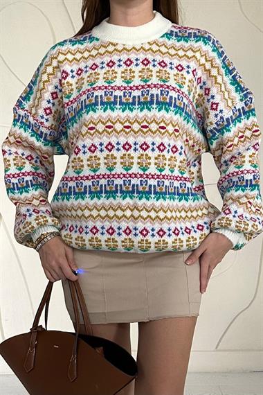 Beyaz Desenli Triko Kazak