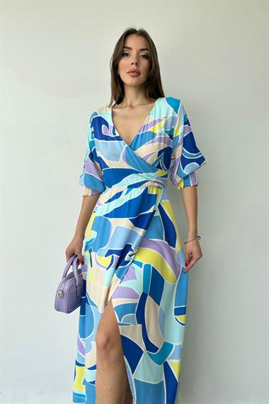 Desenli Yırtmaçlı Elbise