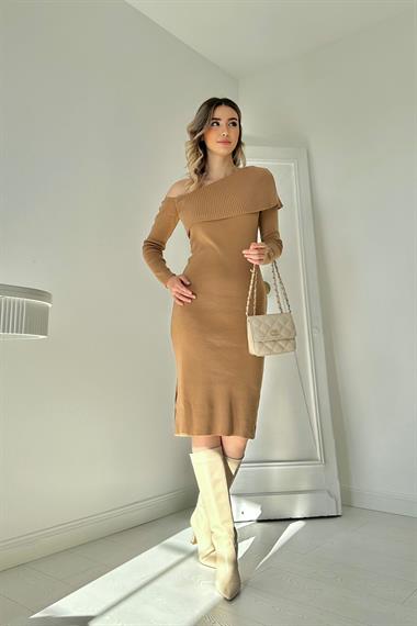 Düşük Omuz Mini Triko Elbise