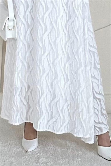 Ekru Kemer Detaylı Astarlı Elbise