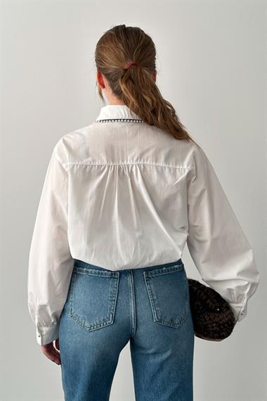 Ekru Taşlı Poplin Gömlek