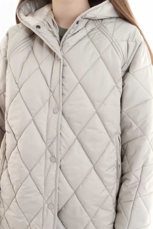 Beyaz Baklava Desen Şişme Mont