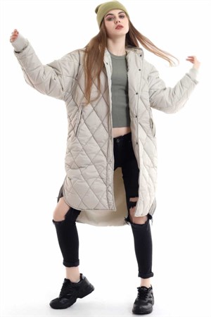 Beyaz Baklava Desen Şişme Mont