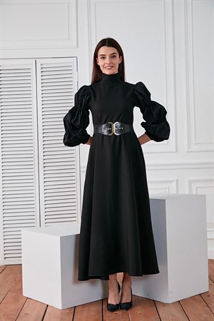 Siyah Balon Kollu Elbise