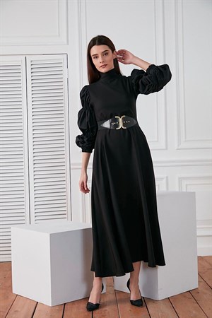 Siyah Balon Kollu Elbise