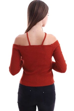 Taba Boyundan Çapraz Askılı Bluz