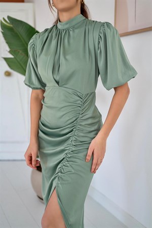 Büzgülü Saten Elbise