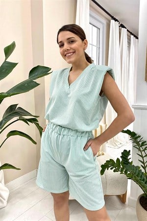 Mint Çizgili Şortlu Takım