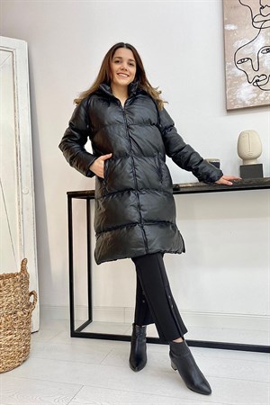 Siyah Deri Şişme Mont