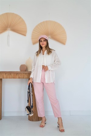 Shirt with Lace Detail on the Shoulder