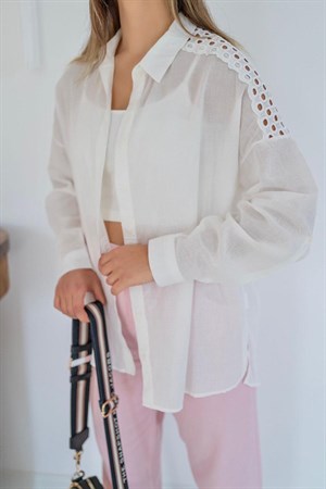 Shirt with Lace Detail on the Shoulder