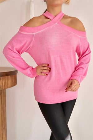 Pembe Omzu Açık X Kazak