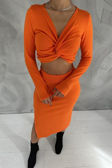 Turuncu Etek ve BluzTakım