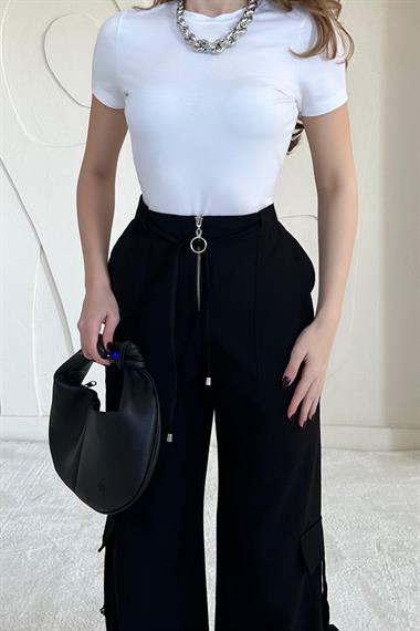 Önden Fermuarlı Cep Detaylı Pantolon