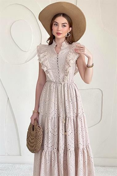 Bej Fırfırlı Düğmeli Elbise