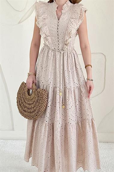 Bej Fırfırlı Düğmeli Elbise