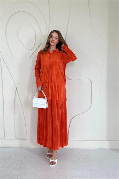 Turuncu Fitilli Gömlek ve Uzun Etek Takım