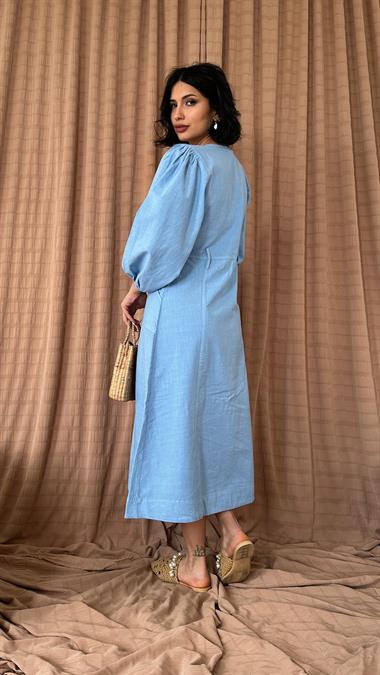 Mavi Flamlı Keten Boyamalı Düğmeli Elbise