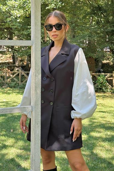 Siyah Garnili Ceket Elbise