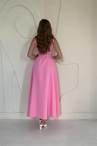 Pembe Geniş Yakalı Halter Kollu Elbise