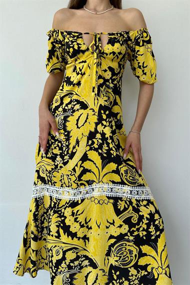 Sarı Göğüsten Bağlamalı Elbise