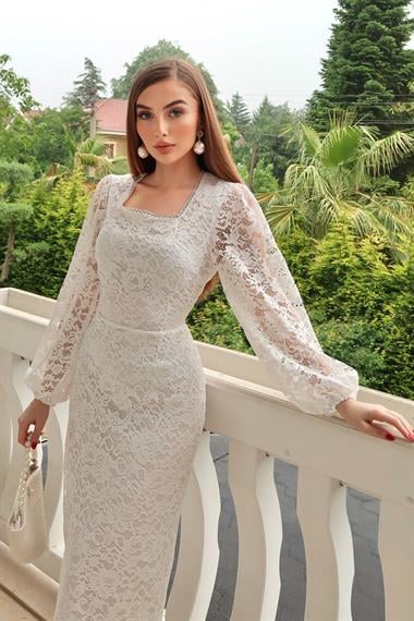 Beyaz Güpür Detaylı Dantel Elbise