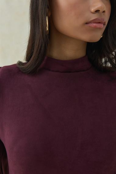 Mor Hakim Yaka Detaylı  Kemerli Balon Kol Elbise