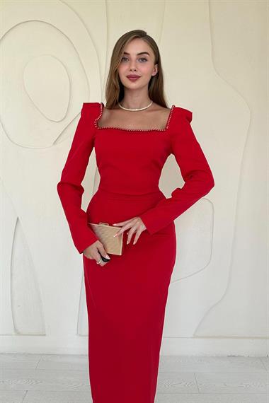 Kırmızı İnci Vatkalı Elbise