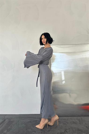 Gri İspanyol Kol Piliseli Elbise