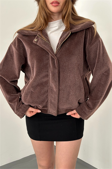 Kahverengi Cep Detaylı Tüylü Bomber Ceket