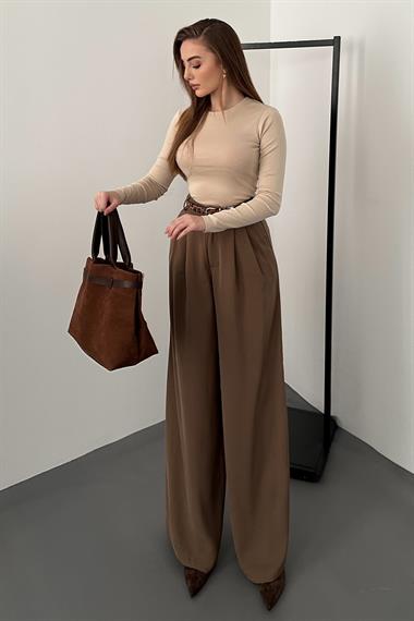 Kahverengi Pileli Comfort Pantolon