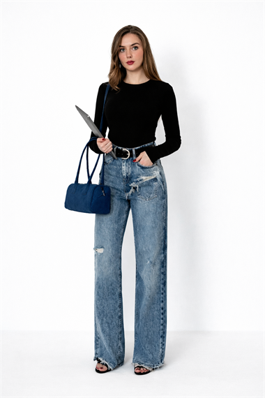 Side Slit Jeans