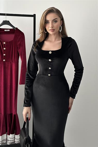 Siyah Kare Yaka Eteği Volanlı Kadife Elbise