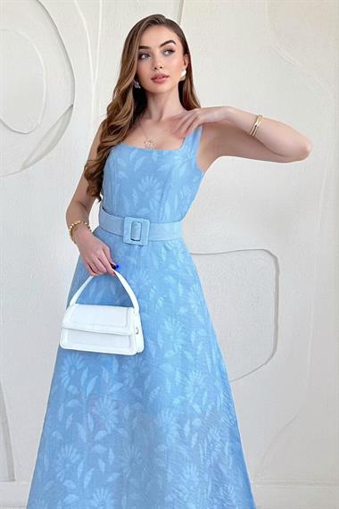 Mavi Kemer Detaylı Jakar Uzun Elbise