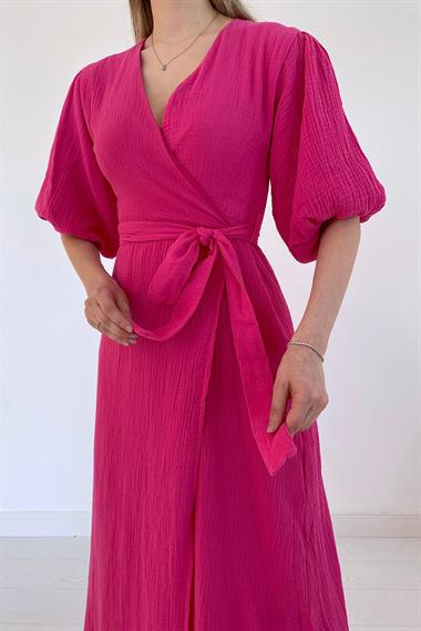 Fuşya Kuşaklı Müslin Elbise