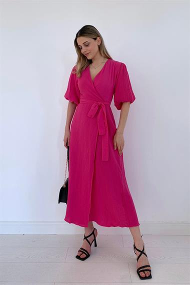 Fuşya Kuşaklı Müslin Elbise