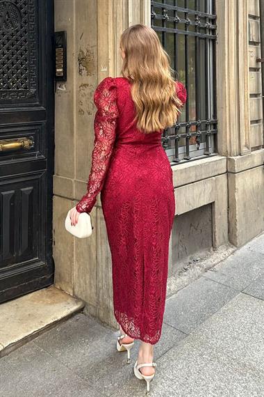 Bordo Kol Detaylı Yarım Boğazlı Dantel Elbise