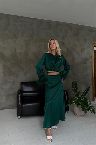 Zümrüt Kolları Tüllü Bluz ve Etek Takım