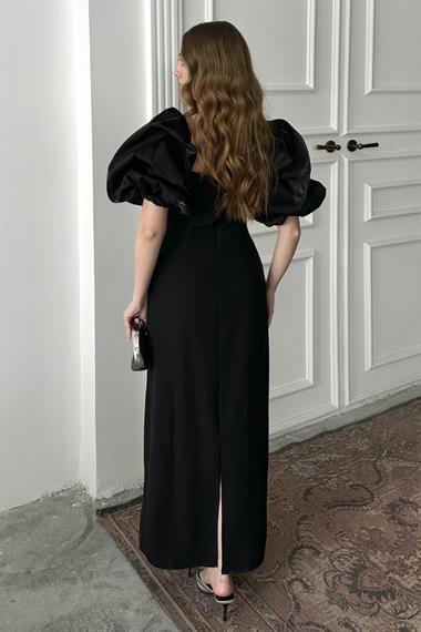 Siyah Kolu Garnili İşleme Detaylı Elbise