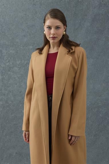 Camel Kuşaklı Midi Kaban