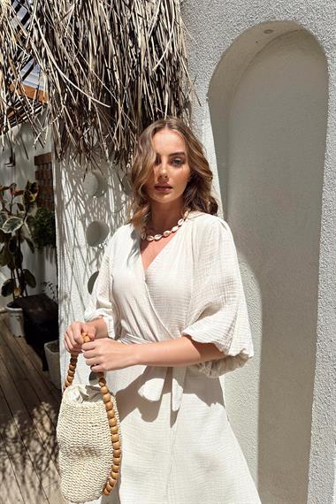 Bej Kuşaklı Müslin Elbise