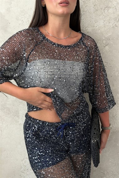 Lacivert Pullu Takım