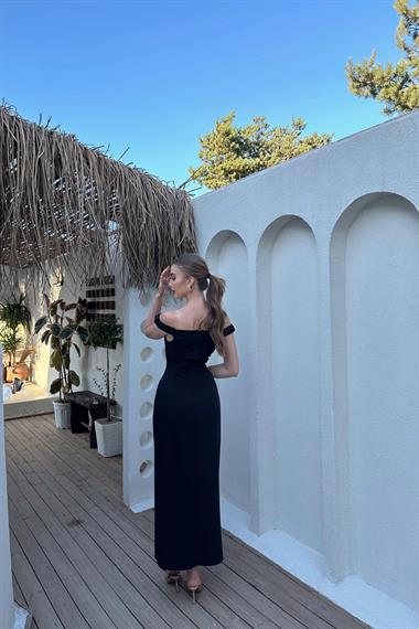 Siyah Madonna Yaka Güllü Elbise