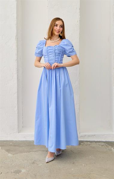 Mavi Arkası Gipe Detaylı Elbise